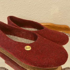 Woolfit® Ballerina Slippers Size 41: Cherry, Red, Maroon